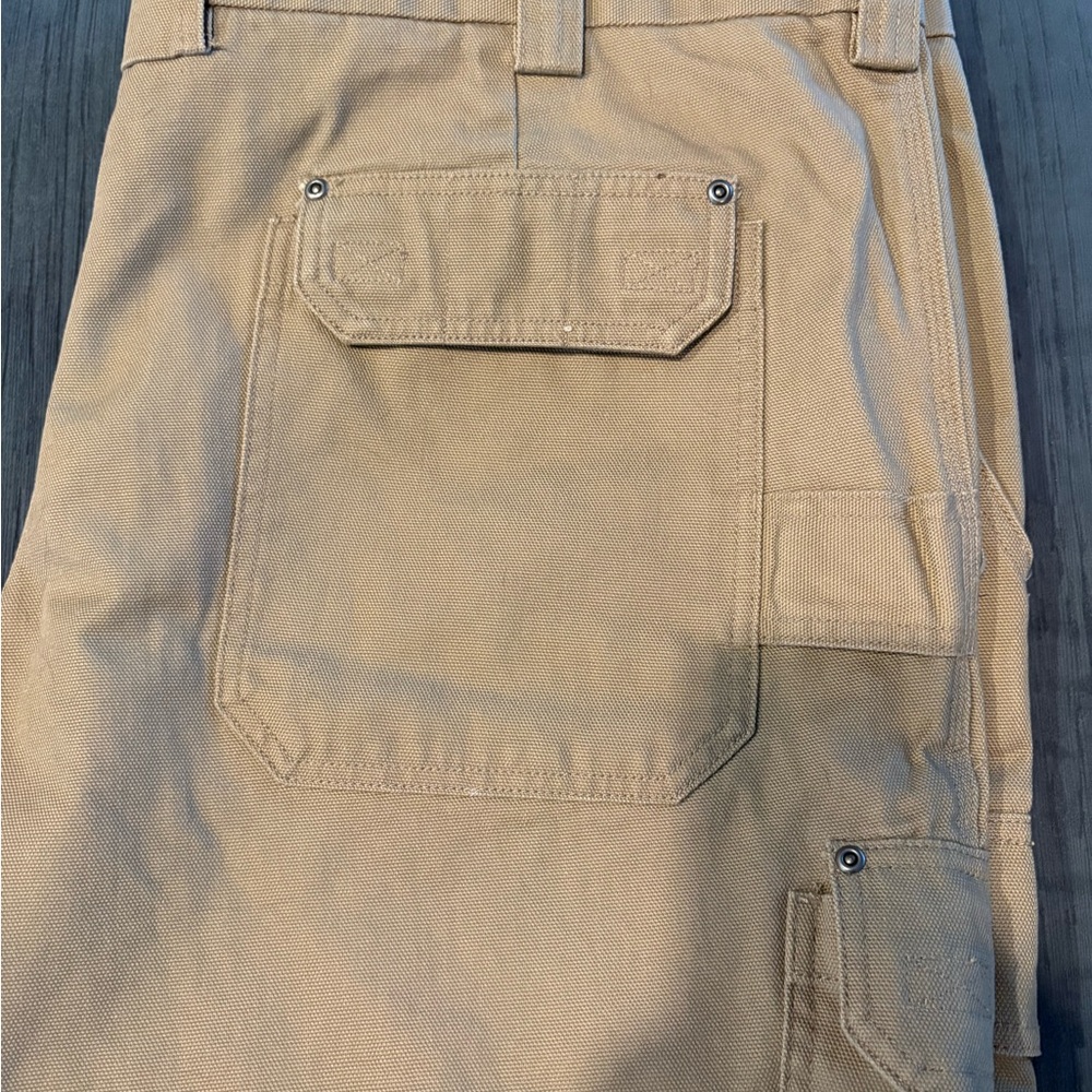 Duluth Trading Co Men's Khaki Cargo Pants - Picture 7 of 12